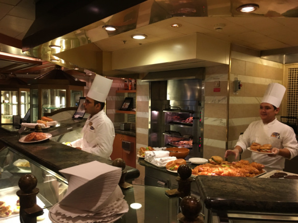 お味はホライゾンコートより私好みの「International Cafe(インターナショナルカフェ）」：ルビープリンセスアラスカクルーズ_f0054556_13312233.jpg