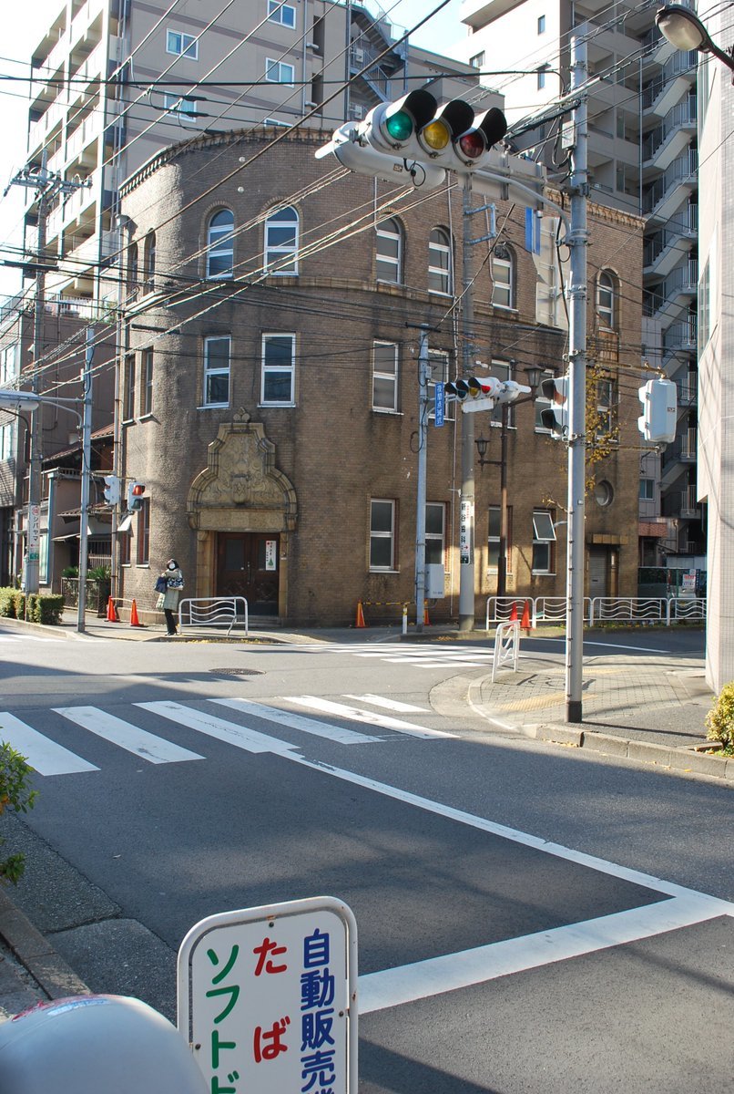 東京深川の村林ビル(建築家・関根要太郎作品再見)_f0142606_07151062.jpg