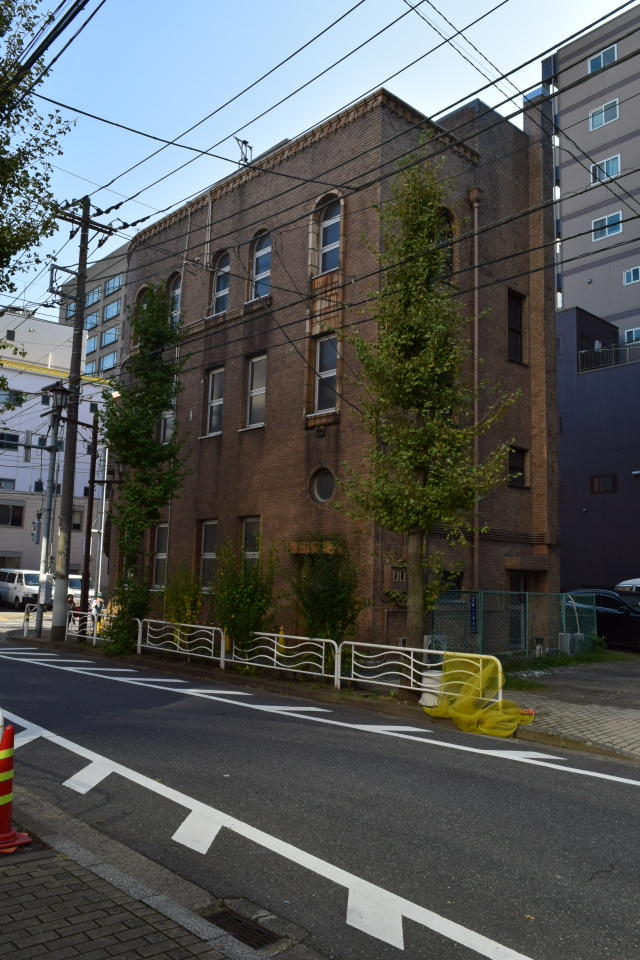 東京深川の村林ビル(建築家・関根要太郎作品再見)_f0142606_07225544.jpg