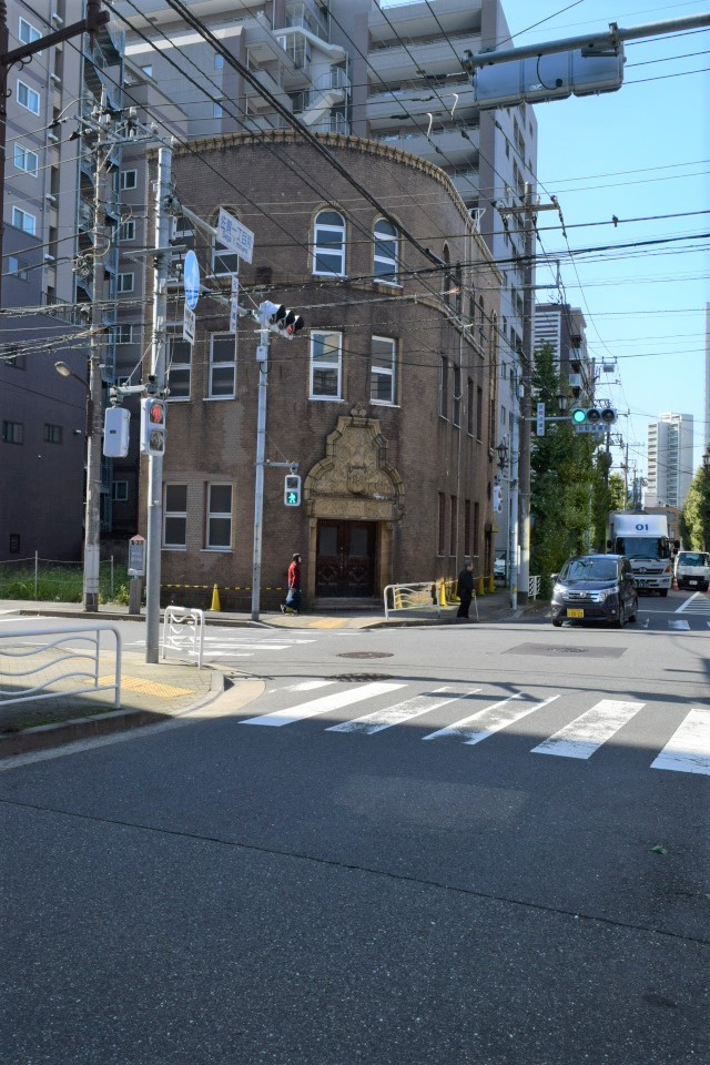 東京深川の村林ビル(建築家・関根要太郎作品再見)_f0142606_07283837.jpg