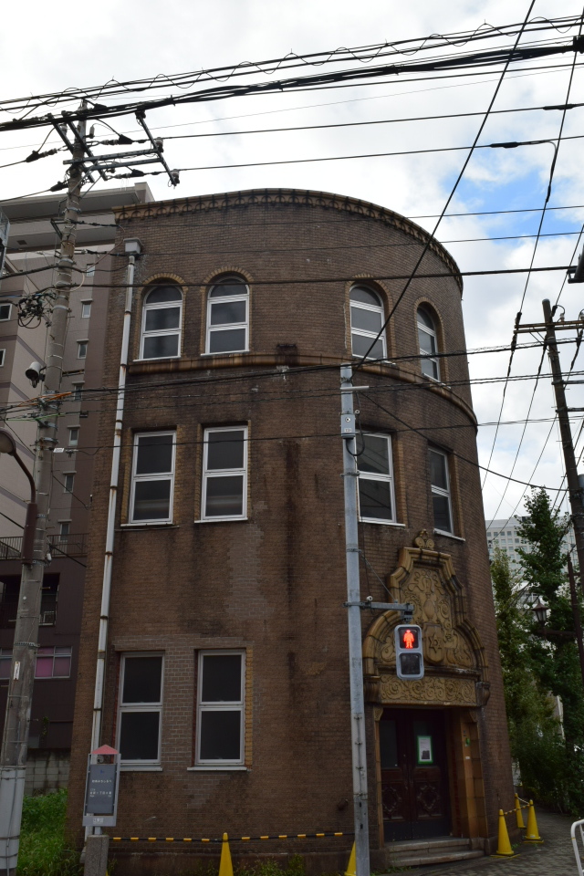 東京深川の村林ビル(建築家・関根要太郎作品再見)_f0142606_07530018.jpg
