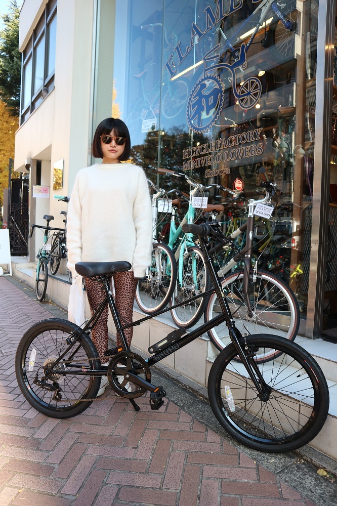 12月9日 渋谷 原宿 の自転車屋 FLAME bike前です_e0188759_11272203.jpg