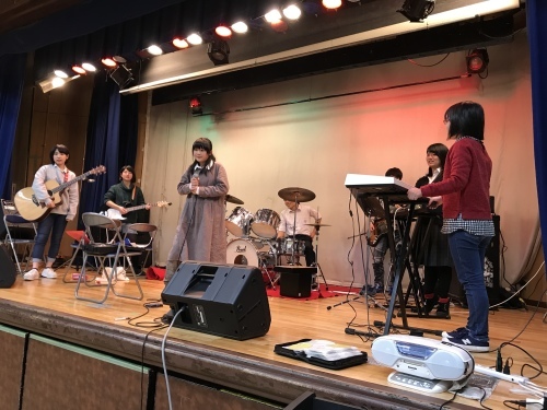 b0080984_22214705.jpeg