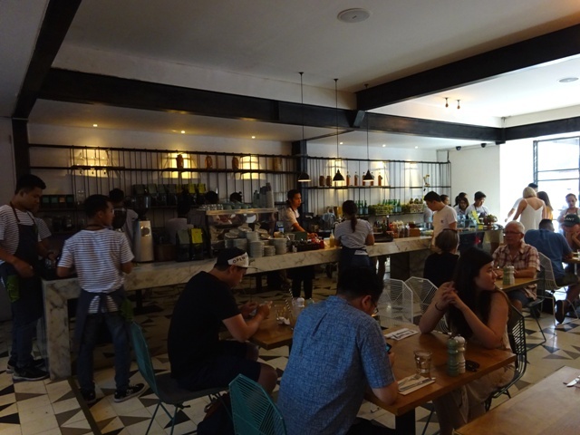 f0201054_21493234.jpg