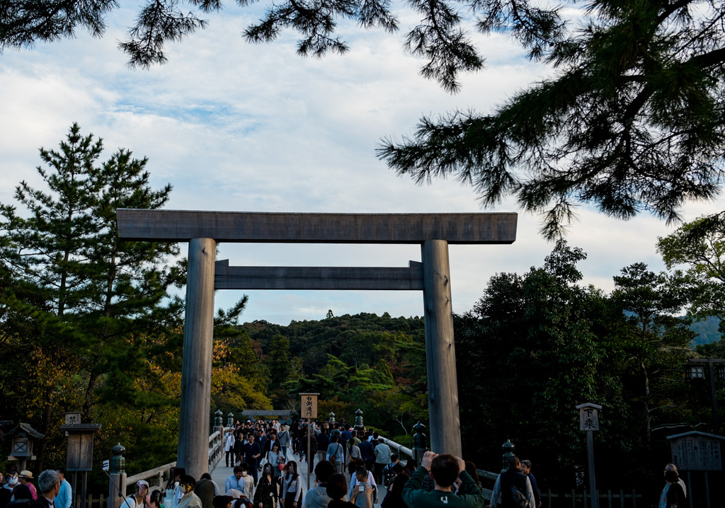 2017 秋旅・古事記を巡るぶらぶら旅・その4【アマテラスの光・伊勢、神宮 】_b0247073_00152302.jpg