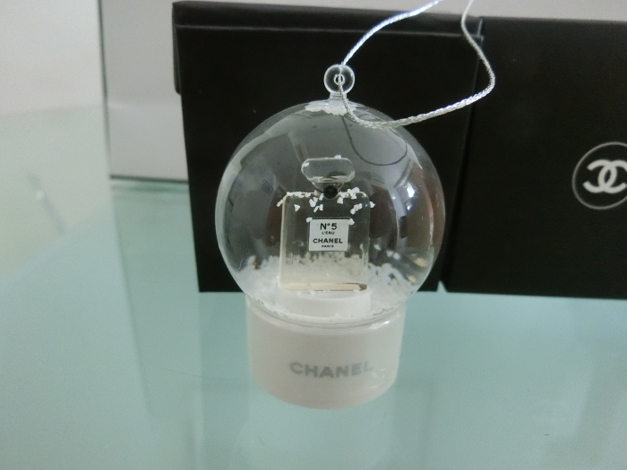 CHANEL♥コスメからクリスマスギフト＆バースデーギフト_c0229199_02553560.jpg