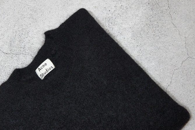 Acne Studios  \"knit wear\"_c0188708_14224177.jpg