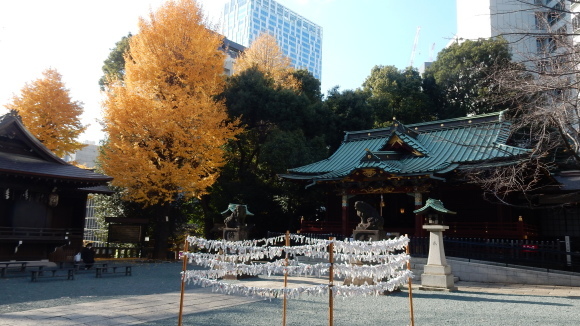 渋谷区の金王八幡宮…2017/12/10_f0231709_00230735.jpg