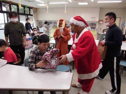 12/10 聖愛園クリスマス会_a0154110_16134588.jpg