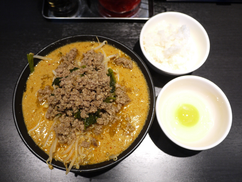 ドラゴン担々麺　【茅ヶ崎　天竜　茅ヶ崎駅前店】_b0153224_20133727.jpg