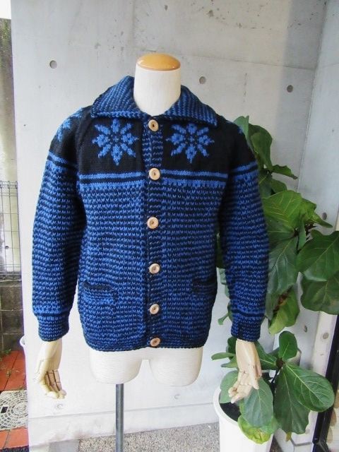 INVERALLAN SNOW FLAKE CARDIGAN (別注) 稀少です(^^♪_d0152280_23465493.jpg