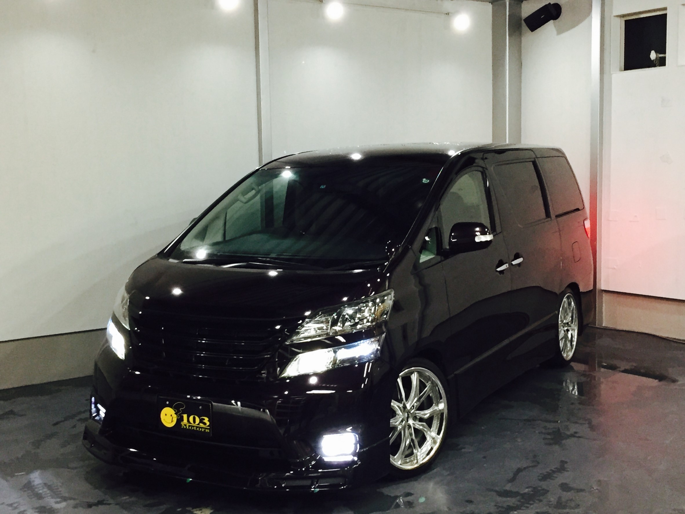 12月12日 火曜日のひとログヽ( ‘ω’ )ノ 本日Nさまプリウス納車♬♬ありがとうございます!ランクル・ハマー・アルファード_b0127002_1649495.jpg