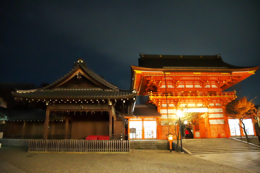 夜の京都　八坂神社から祇園を通って木屋町まで_a0263109_19563360.jpg