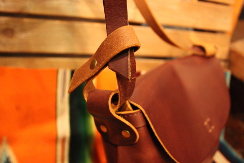 SLOW herbie \"flap shoulder bag\" ご紹介_f0191324_08032762.jpg