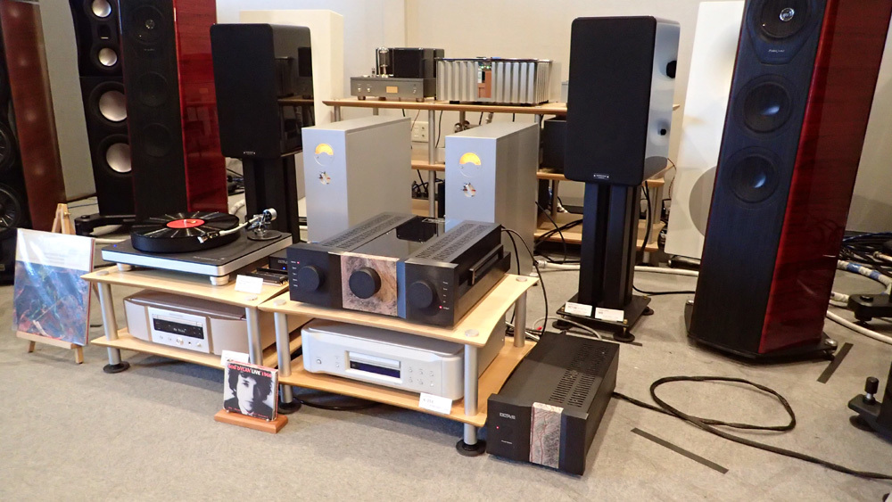 OCTAVE　Jubilee　Preamp 試聴機を聴いてみました。_b0262449_19055074.jpg