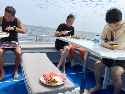 a0346455_00411151.jpeg