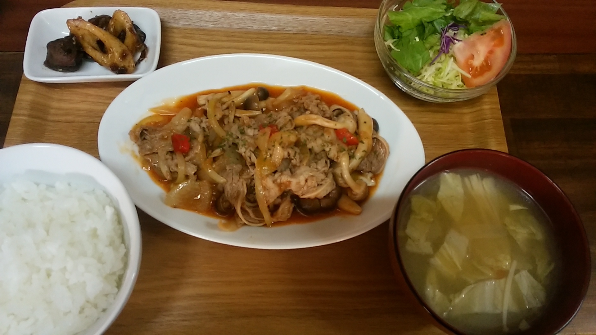 本日の定食_c0318963_13163967.jpg