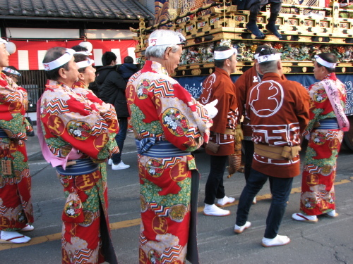 展望の山旅　奥秩父　大輪-三峰‐炭焼き平-霧藻ヶ峰_a0008664_16433951.jpg