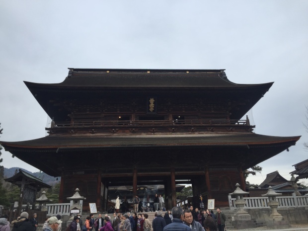 牛に引かれて…善光寺の旅♪_a0126418_16350189.jpg