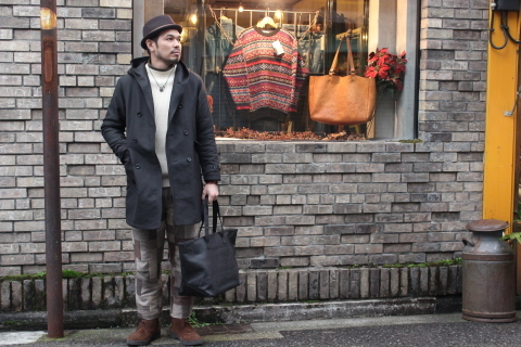 ガシガシ使える「SLOW」 \"tool tote bag L\" ~smooth horse~ ご紹介_f0191324_08023961.jpg