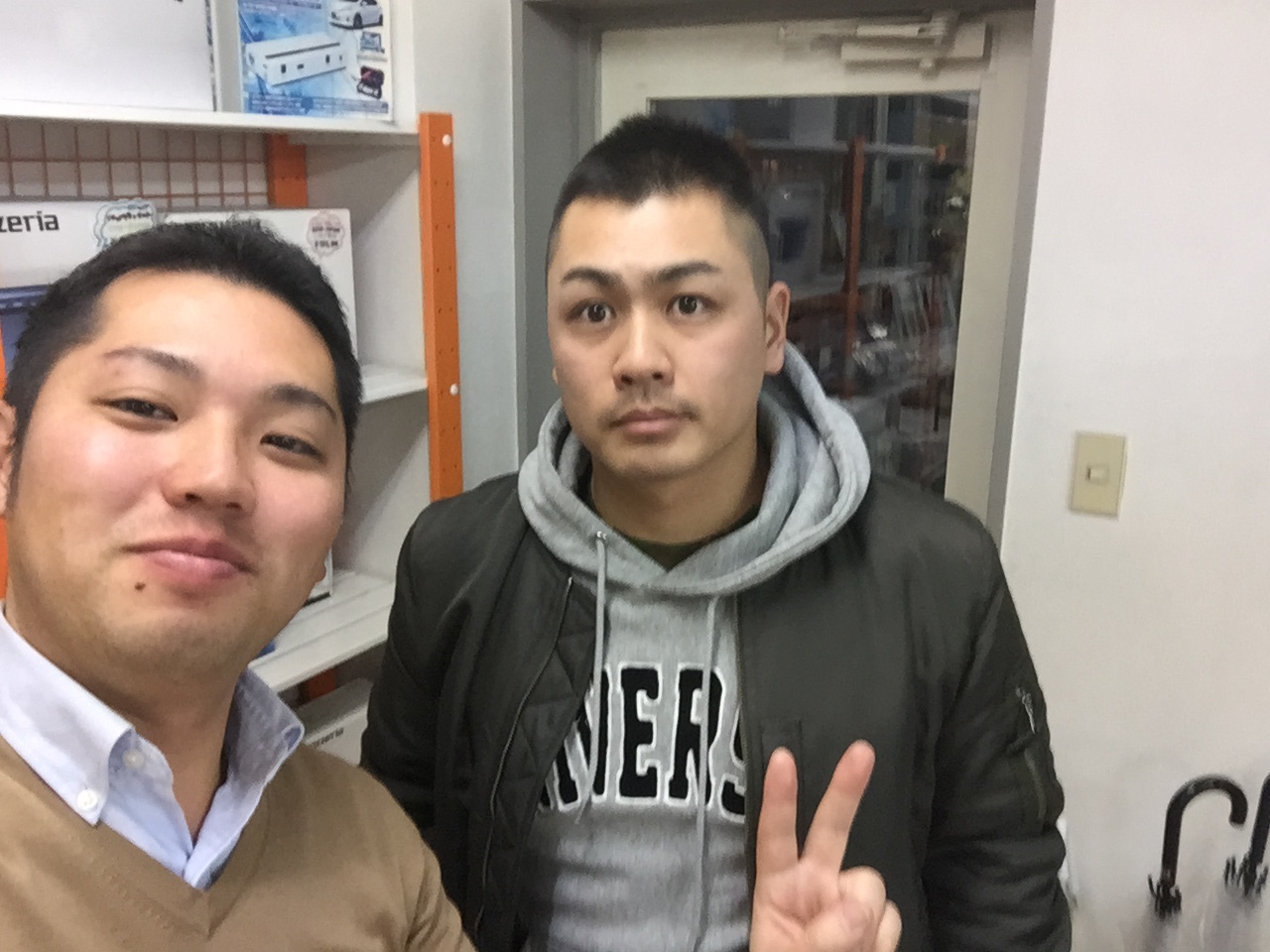12月14日(木)☆TOMMYアウトレット☆あゆブログ(*´∀`)b S様にセレナが到着致しました♪T様スイフト陸送引取♪_b0127002_17410127.jpg