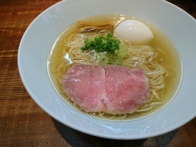 寒い日の塩ラーメン　＊　ｄａｎｃｙｕ１月号_c0317717_13273268.jpg