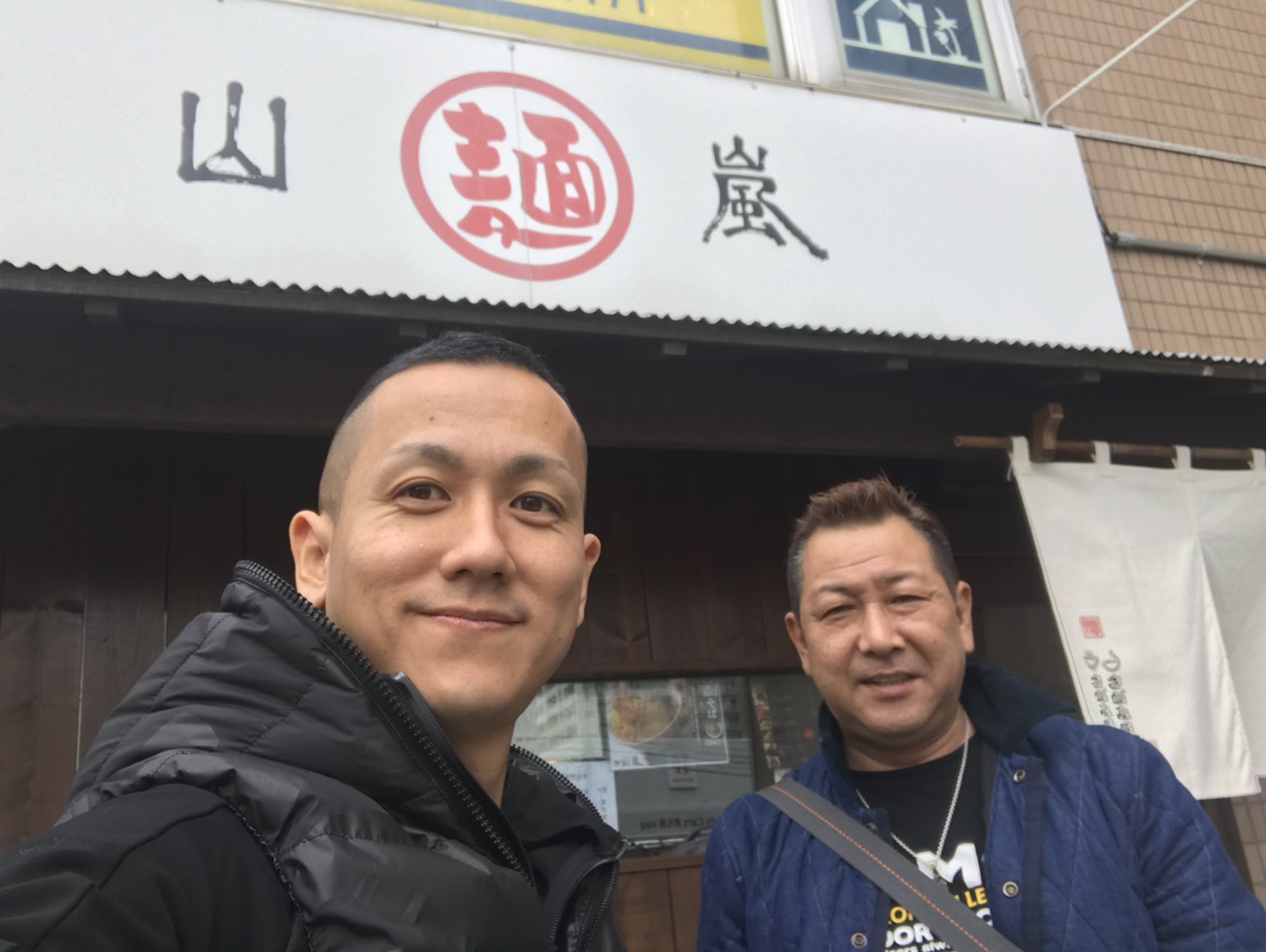 12月15日 金曜日のひとログ(´▽`)ローンサポート&自社ローン☆本店も鋭意撮影中★GOOカーセンサー掲載中♬_b0127002_17192830.jpg