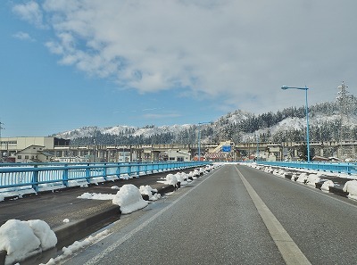 大雪の後の配送日でした_c0336902_19205634.jpg