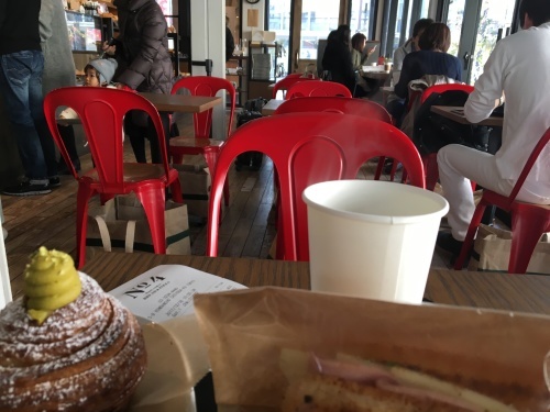 b0330040_22221863.jpeg