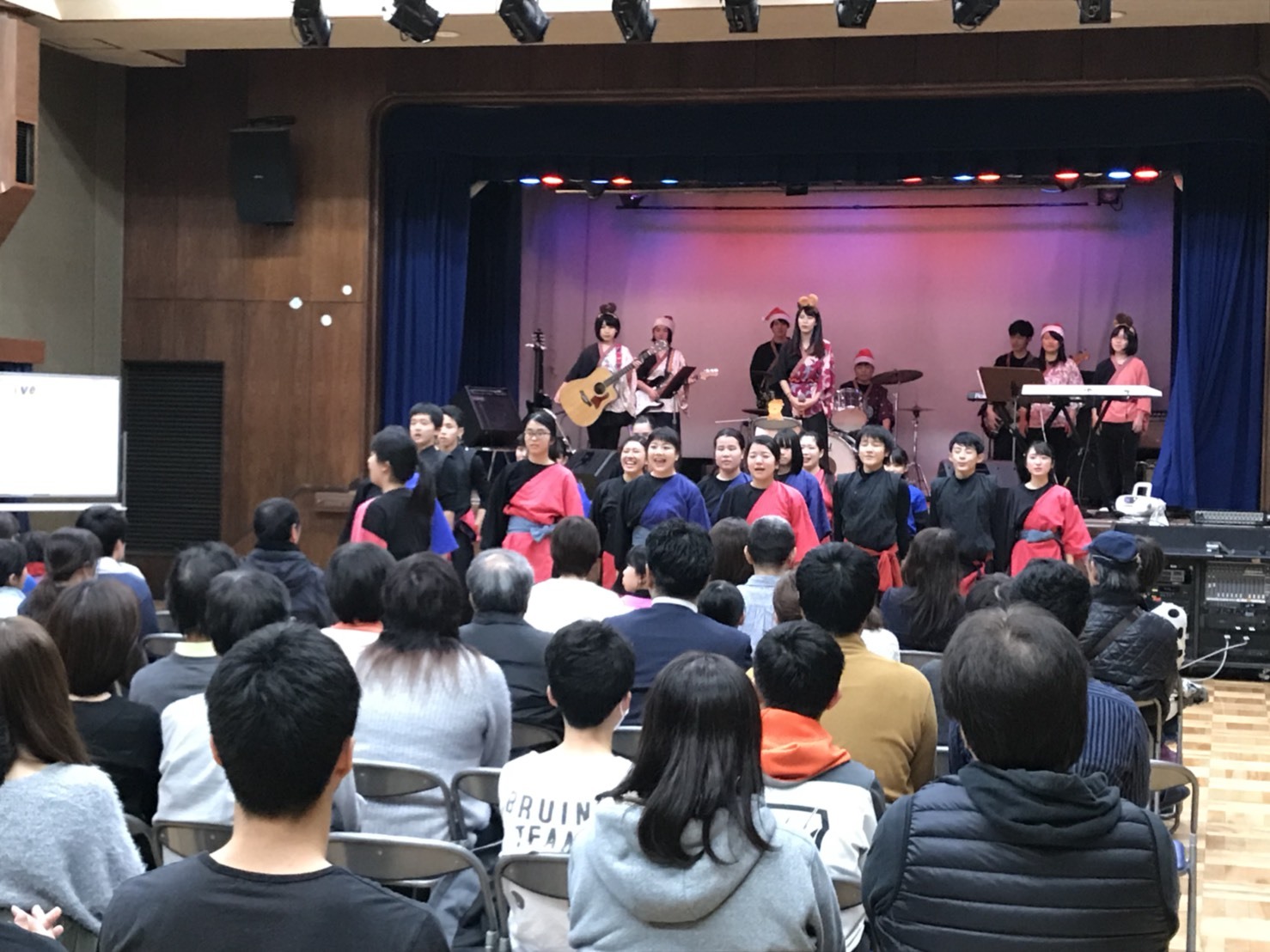 b0080984_23072181.jpeg