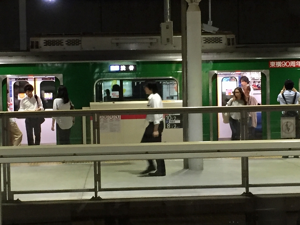 ある風景：Tokyu 5000 Series Green Frog Wrapping_f0376697_16514854.jpg