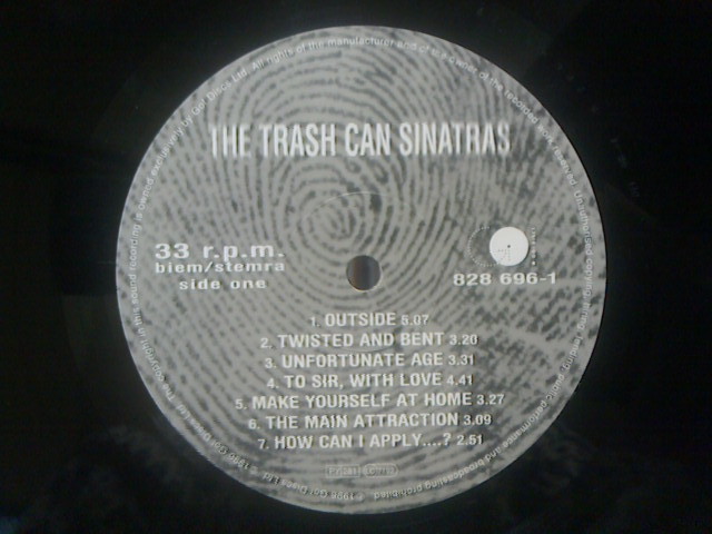 A Happy Pocket / Trash Can Sinatras : へどつぶ・STATION♪