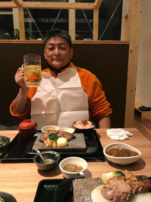 オリエント急行殺人事件と石焼ステーキ 贅 _b0237229_08014856.jpg