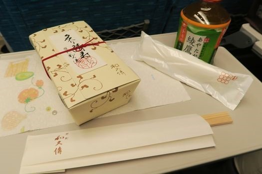 和久傳 堺町店 茶菓席と炙り鯖寿司_c0134734_18245724.jpg
