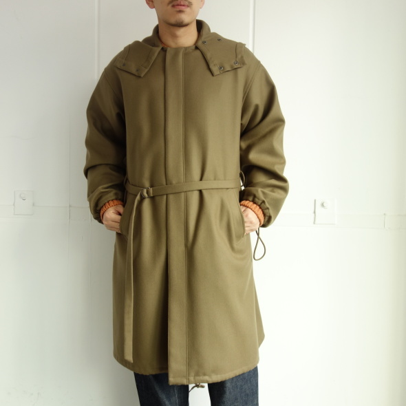 AURALEE (オーラリー)LIGHT MELTON HOODED COAT