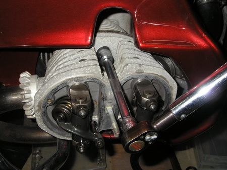 BMW R100RT 整備_e0218639_10191268.jpg