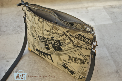 ダブルファスナーの縫わないサコッシュバッグ Living Room Cafe Diary ダブルファスナーの縫わないサコッシュバッグ Living Room Cafe Diary
