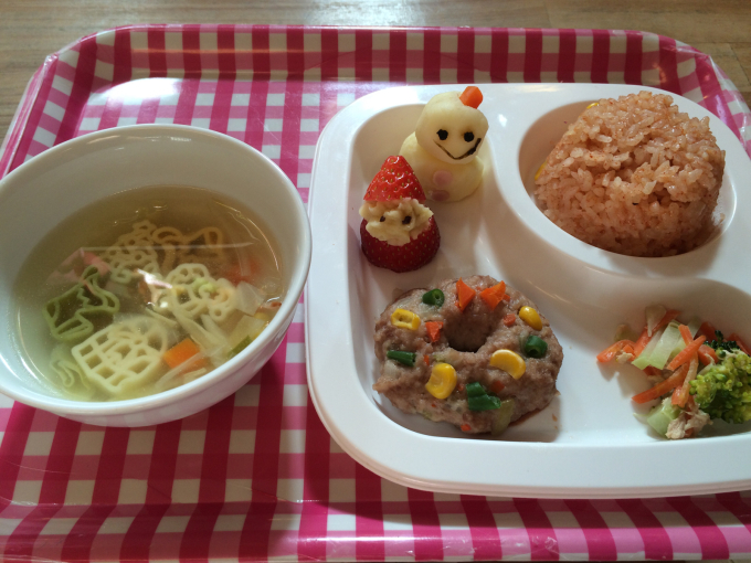 12月20日の給食 クリスマス会でした♪_c0293682_17070529.jpg
