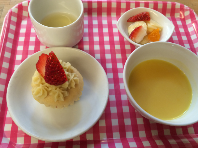 12月20日の給食 クリスマス会でした♪_c0293682_17105556.jpg