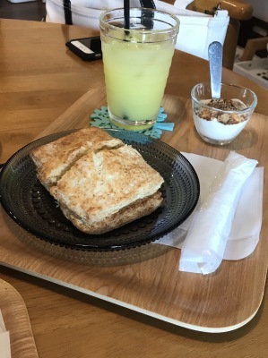 a0027290_20563710.jpeg