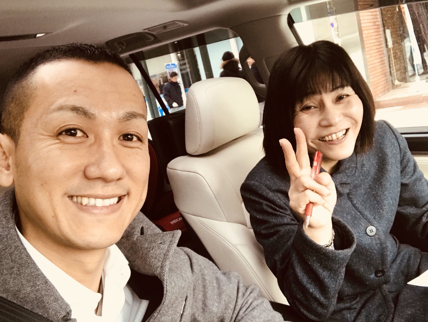 12月21日 木曜日の本店ブログ(´▽`) ランクル・アルファード・ヴェルファイア多数取り扱い_b0127002_17553350.jpg