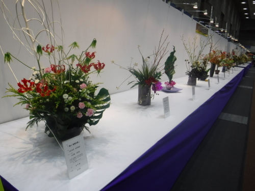 岡山展示会の花_d0195183_01173471.jpeg