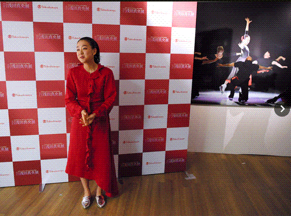 真央スタグラムからの大阪真央展♪_e0199691_00225436.gif