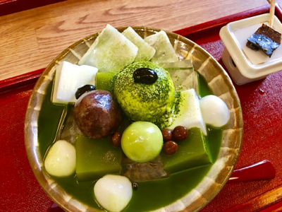 お抹茶カフェ「うめのま」と、「おもうこぼす」_a0236996_00000166.jpg