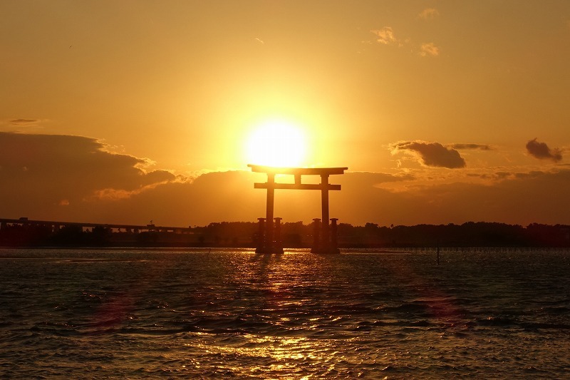 雲に沈む夕日&#128166;_f0327034_21554177.jpg