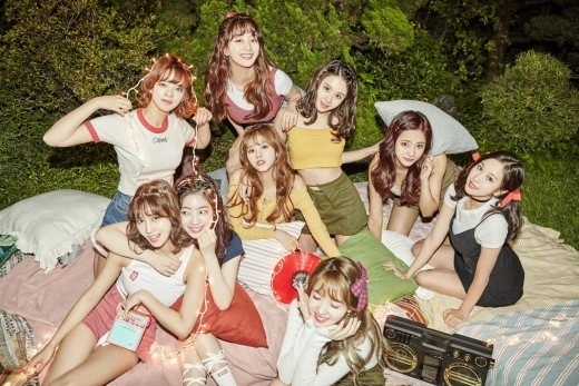 Twice Tt のmv再生回数が3億回を突破 韓国女性アーティスト史上初の記録 niconico paradise Twice Tt のmv再生回数が3億回を突破 韓国女性アーティスト史上初の記録 niconico paradise