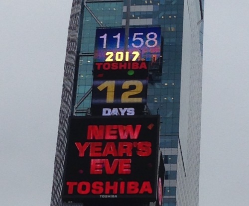 【激レア】東芝の看板 東芝の看板@タイムズスクエア : The Big Apple 日記