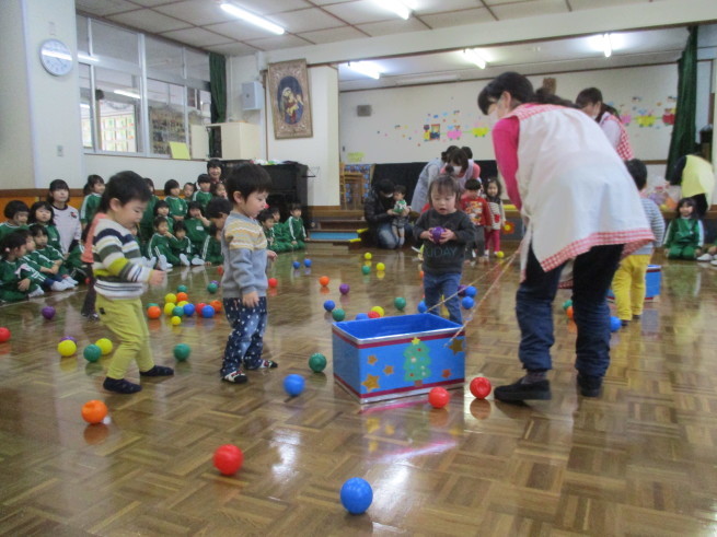 クリスマスお楽しみ会_c0212598_17201466.jpg