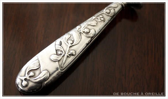 necessaire d\'ecriture ヤドリギをモチーフとした筆記用具のセット フランスアンティーク_d0184921_15552349.jpg