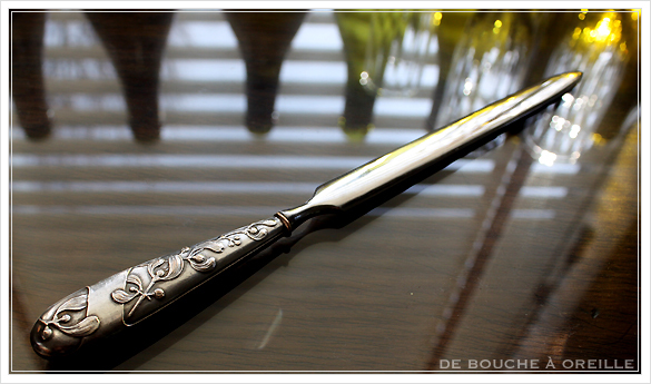 necessaire d\'ecriture ヤドリギをモチーフとした筆記用具のセット フランスアンティーク_d0184921_16324626.jpg